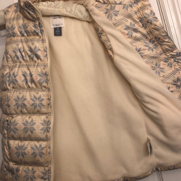 SOLD Old navy frost free girls puffy vest - Picture 6 of 8